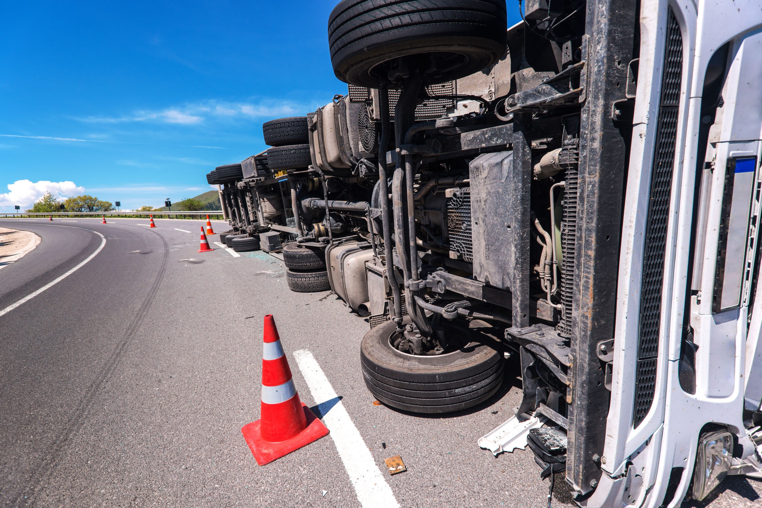Our 18-wheeler tractor-trailer truck accident lawyers in Deerfield Beach, Florida, work hard to obtain all of the financial compensation our client's cases deserve. Call us 24/7 at (954) 752-1110 for your free consultation.
